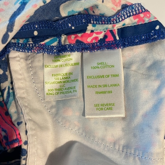 Lilly Pulitzer Mini Callahan Shorts for Girls Size 4 in Indigo Starfish Glow - Picture 6 of 8
